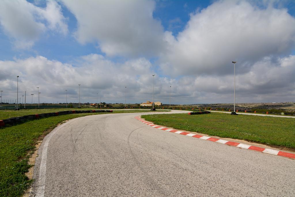Domus Aurea Resort Ragusa Zewnętrze zdjęcie